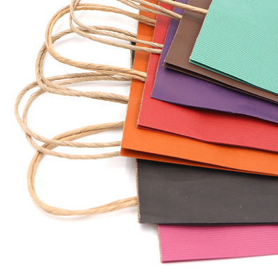 T Shirt Recycled Kraft Paper Bags Disposable For Takeaway Packaging
